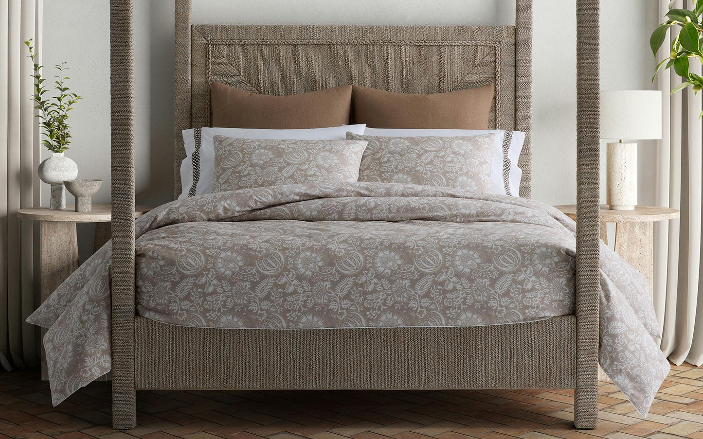 Granada Duvet Cover in Dune