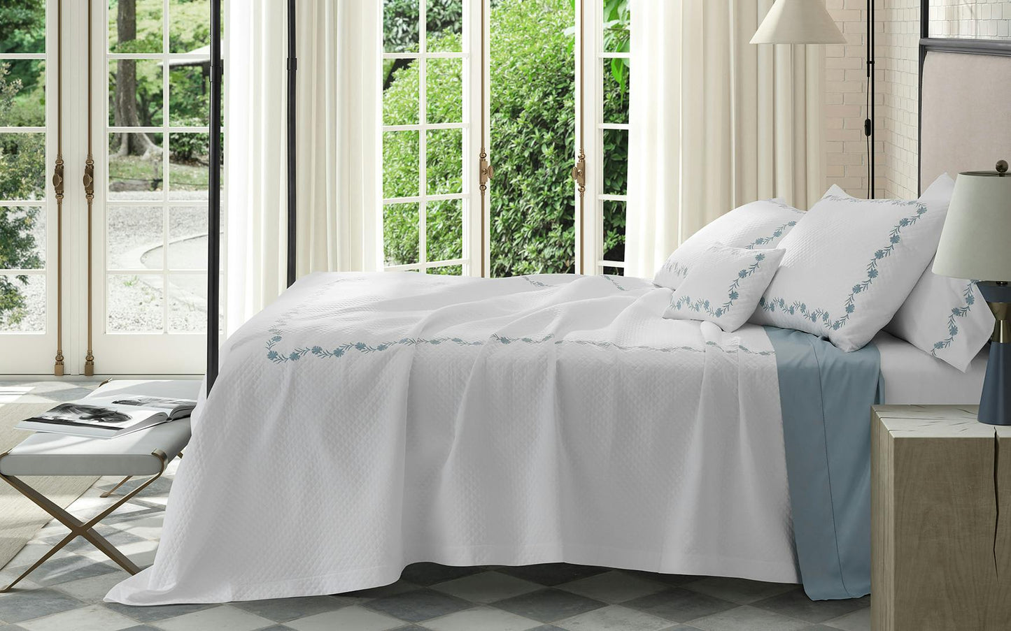 Daphne Matelasse Coverlet