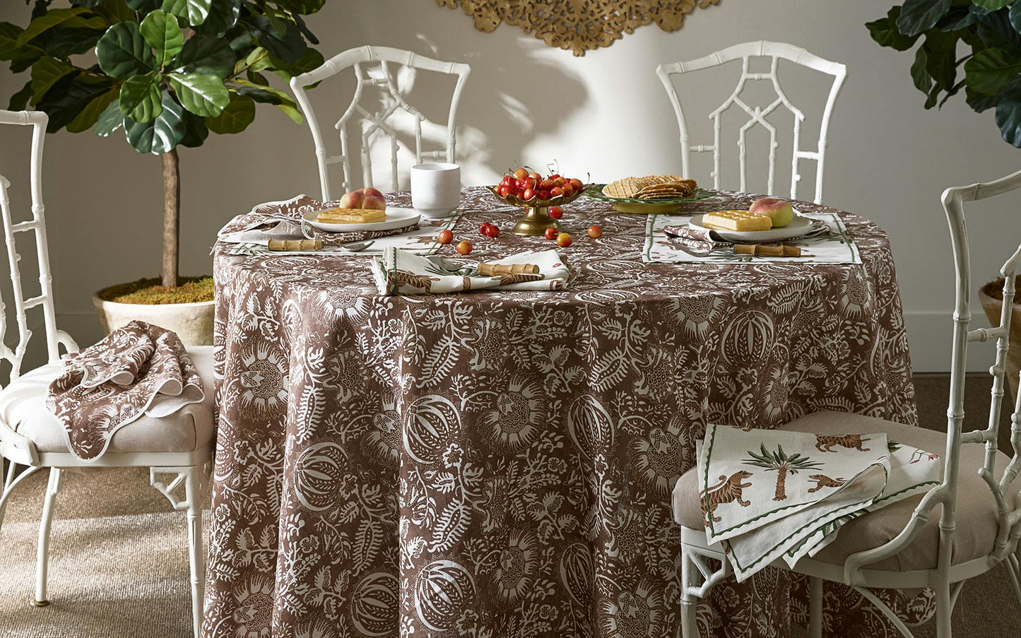 Granada Tablecloth Chestnut