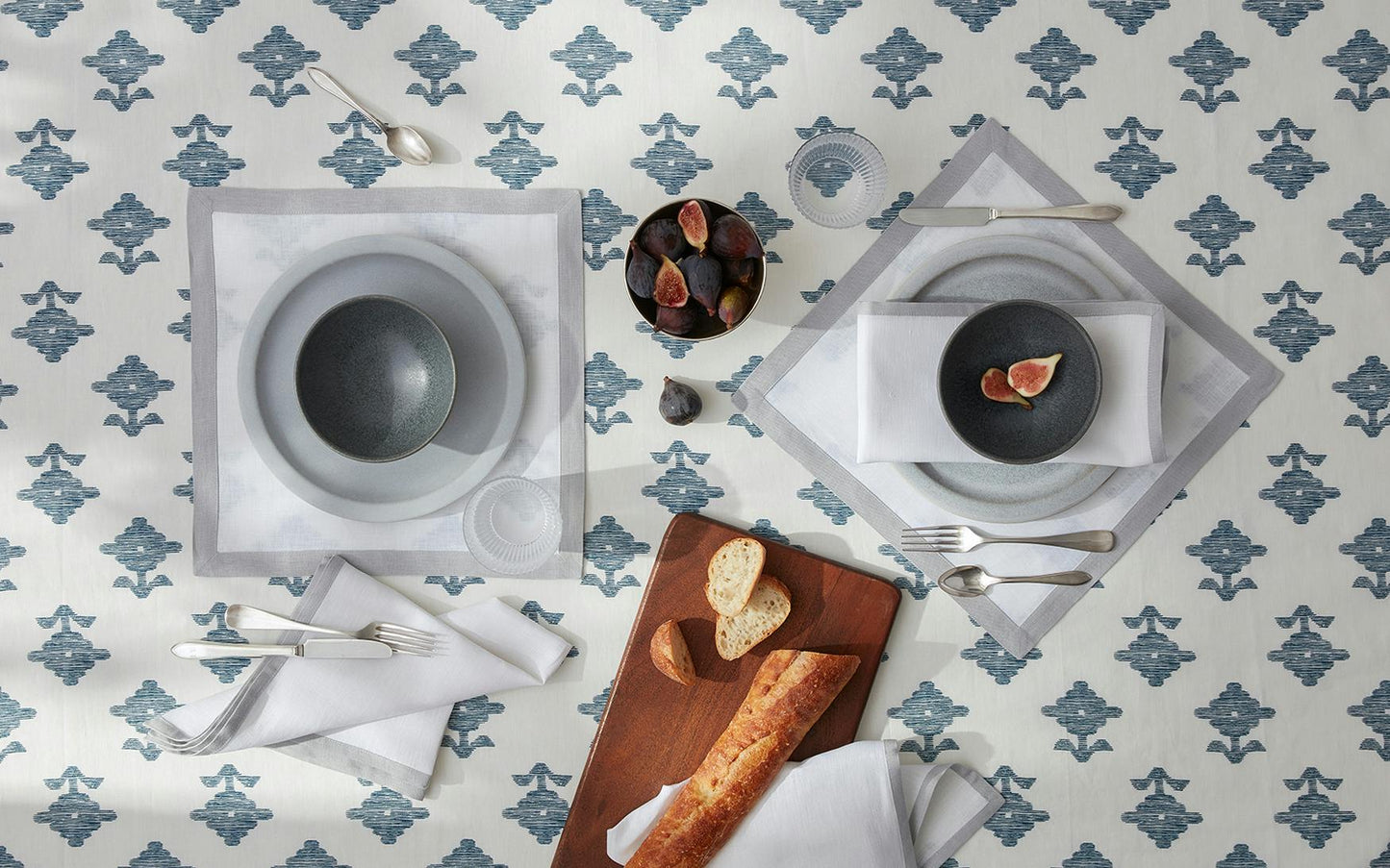Border Napkin Set of 4