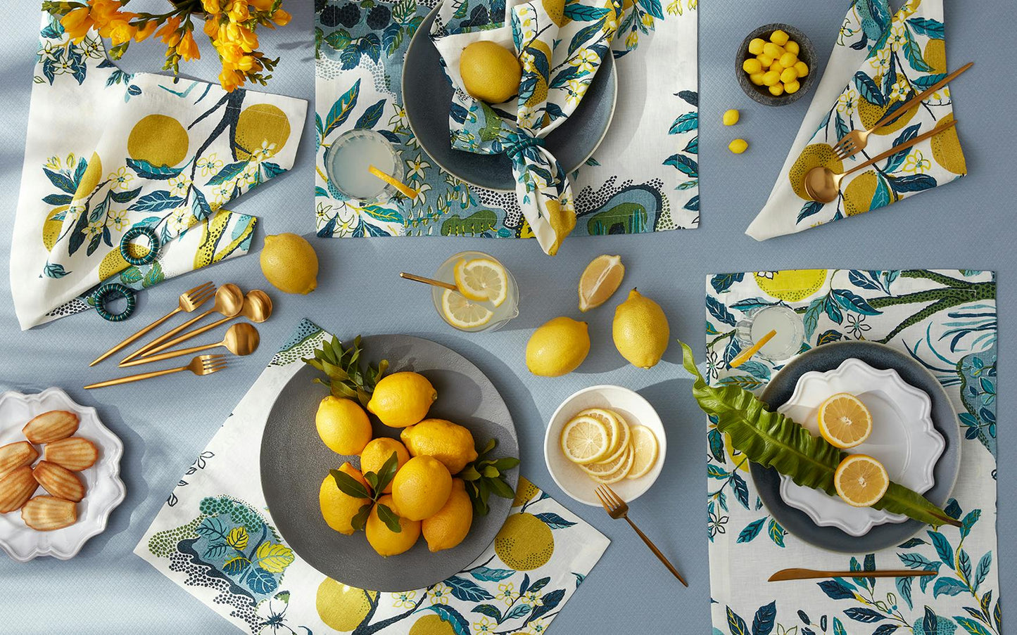 Citrus Garden Tablecloth Pool