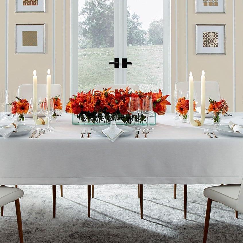Classico Tablecloth