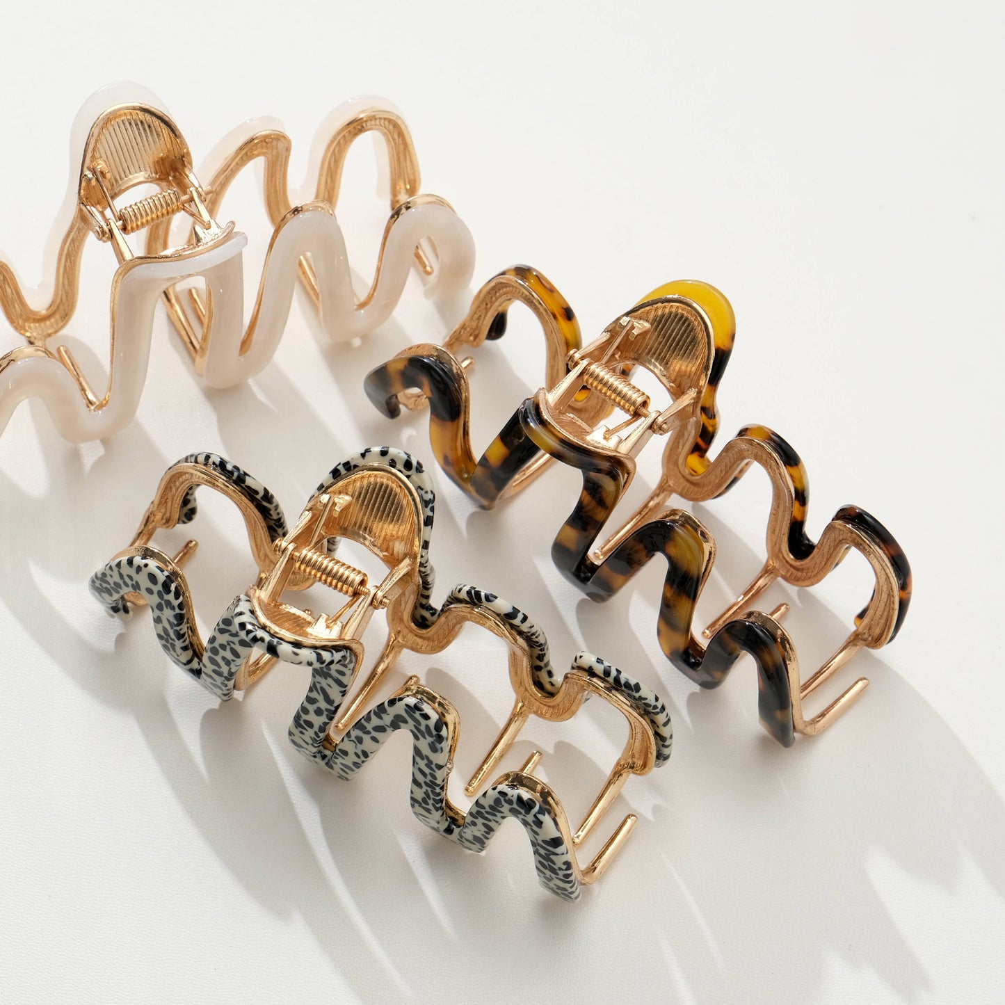 Willow Core Metal Squiggle Claw Clip - Large: Assorted