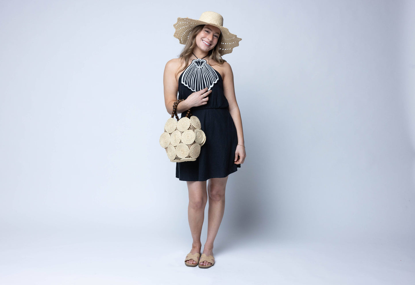 Sara 4.5" Brim Woven Raffia Straw Sun Hats with Zigzag Edge: Fuchsia
