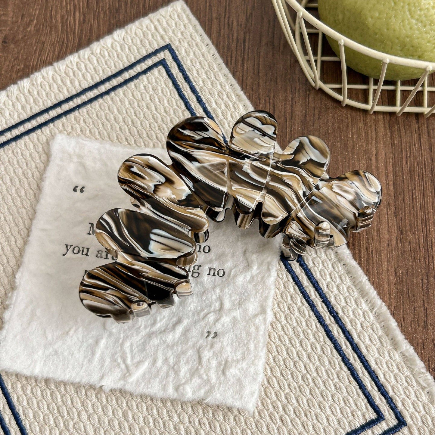 Elegant Geometric Acetate Hair Claw Clips DP25F983: White