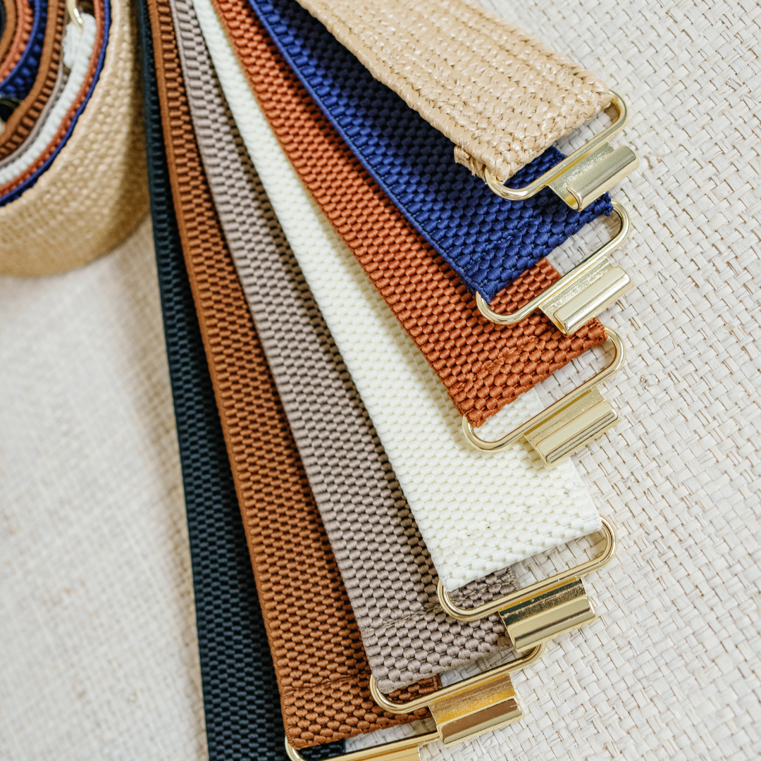 Aqua Interchangeable Stretch Belt Band- Flexible & Stylish: L