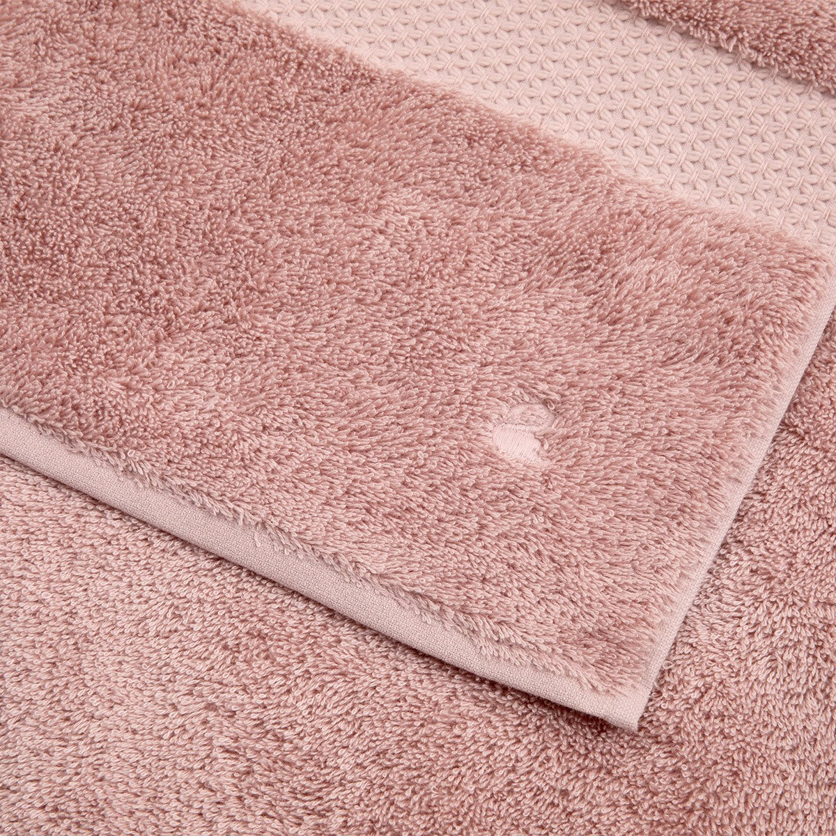 Etoile Bath Towels