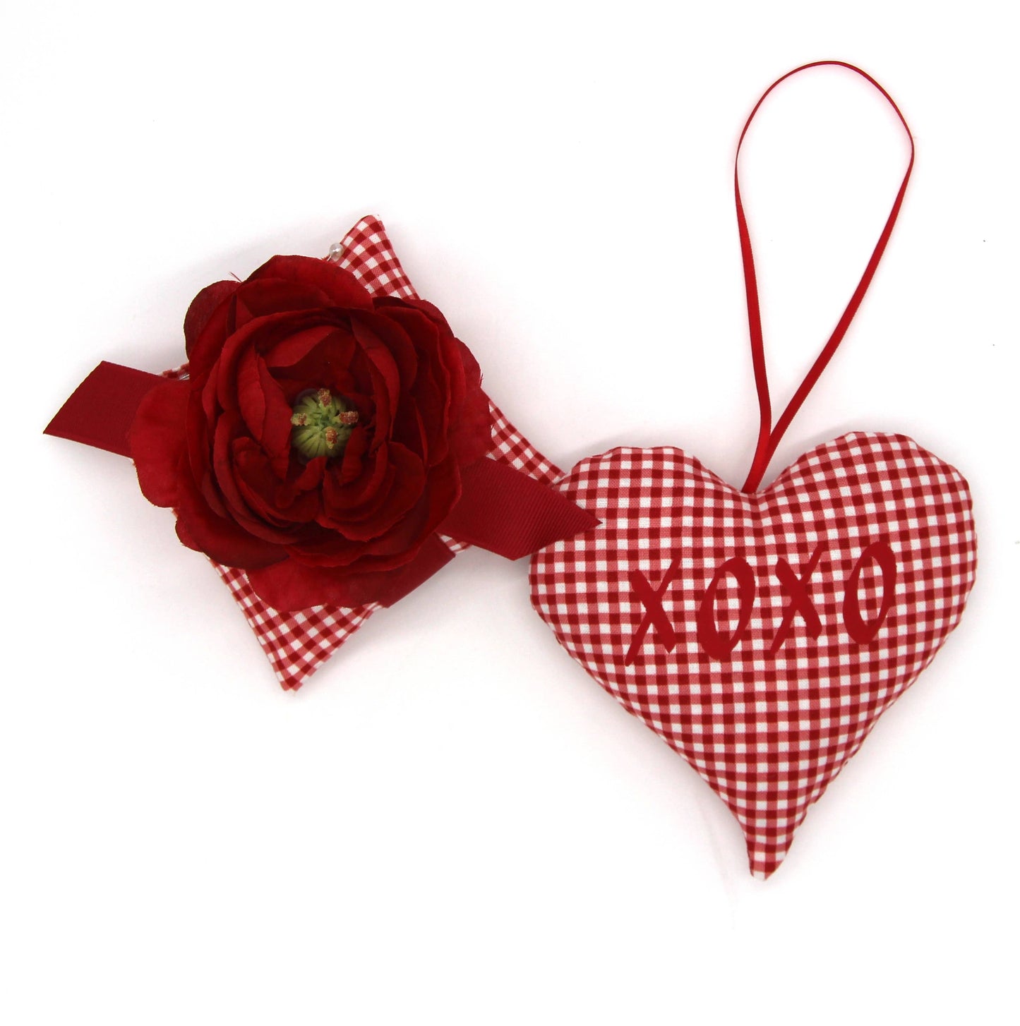 French lavender heart sachet. Valentine gift / ornement: Silk ballet / French love poem