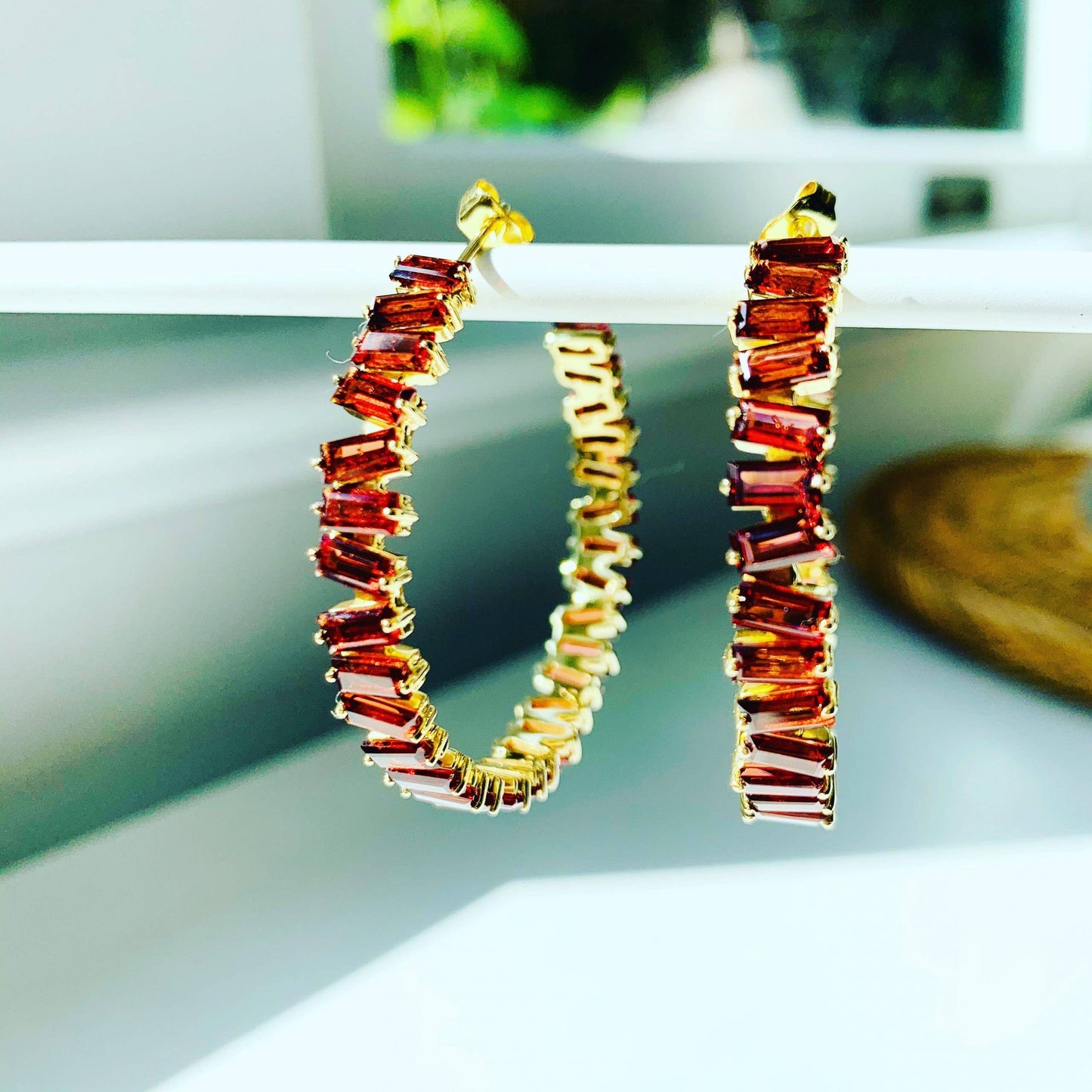 Thea Hoop Medium Earring - (12 Gemstone Options): Rose Quartz