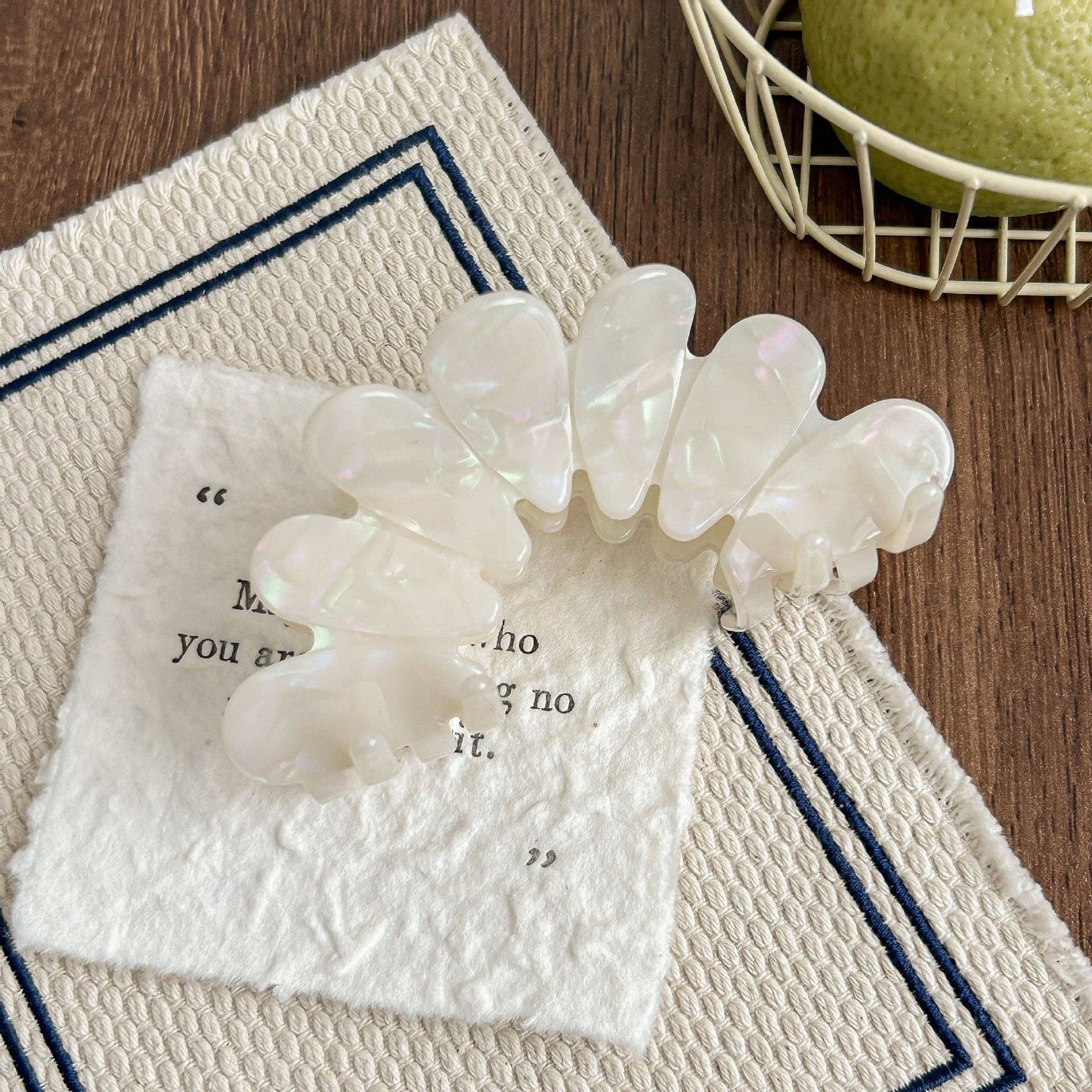 Elegant Geometric Acetate Hair Claw Clips DP25F983: White