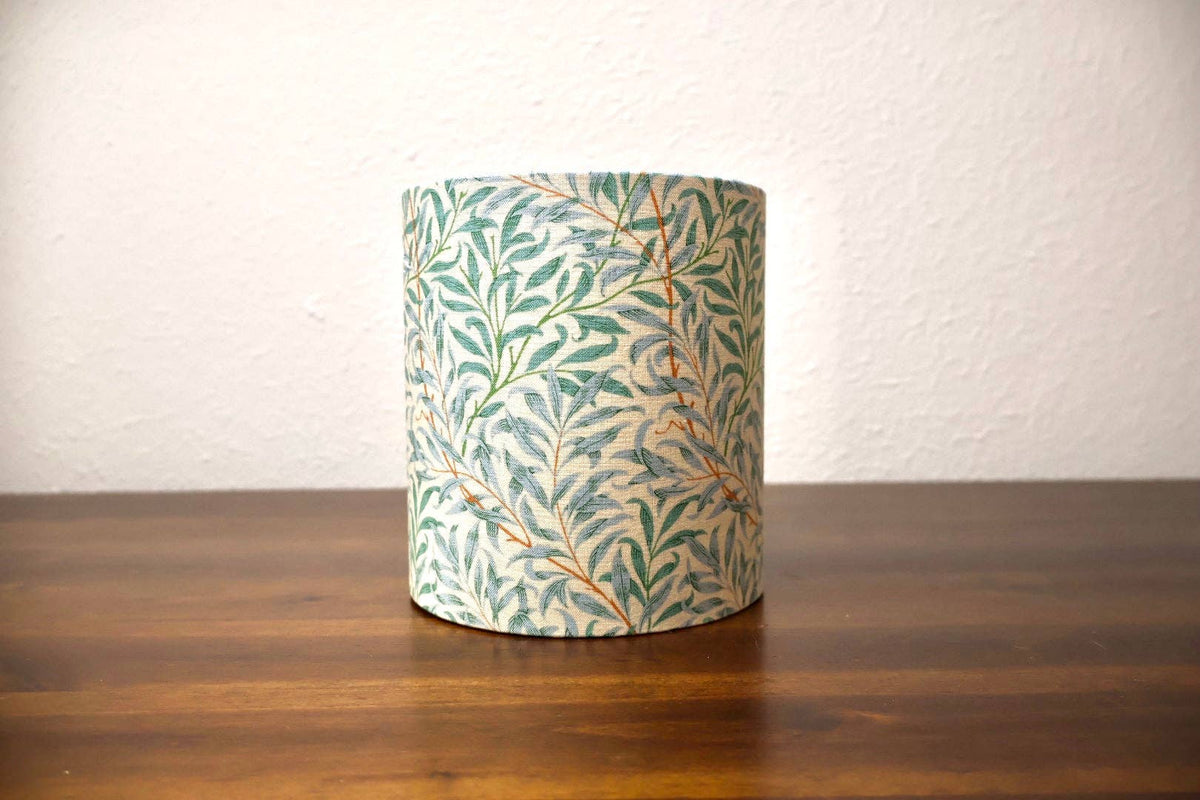 William Morris Mini Willow Bough Cream Fabric Sconce Chandelier Candelabra Lampshade (sold individually): 3x5x5 round clip / White lining