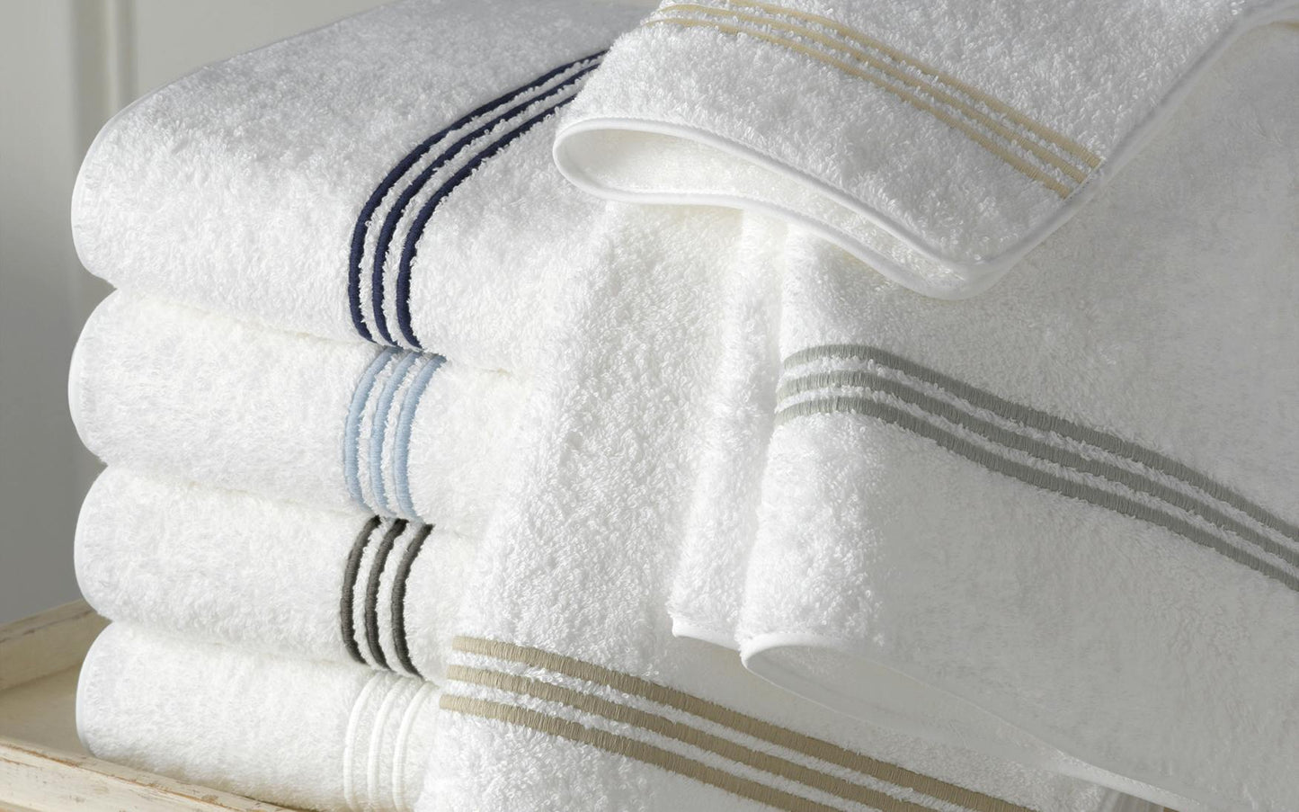 Bel Tempo Towels