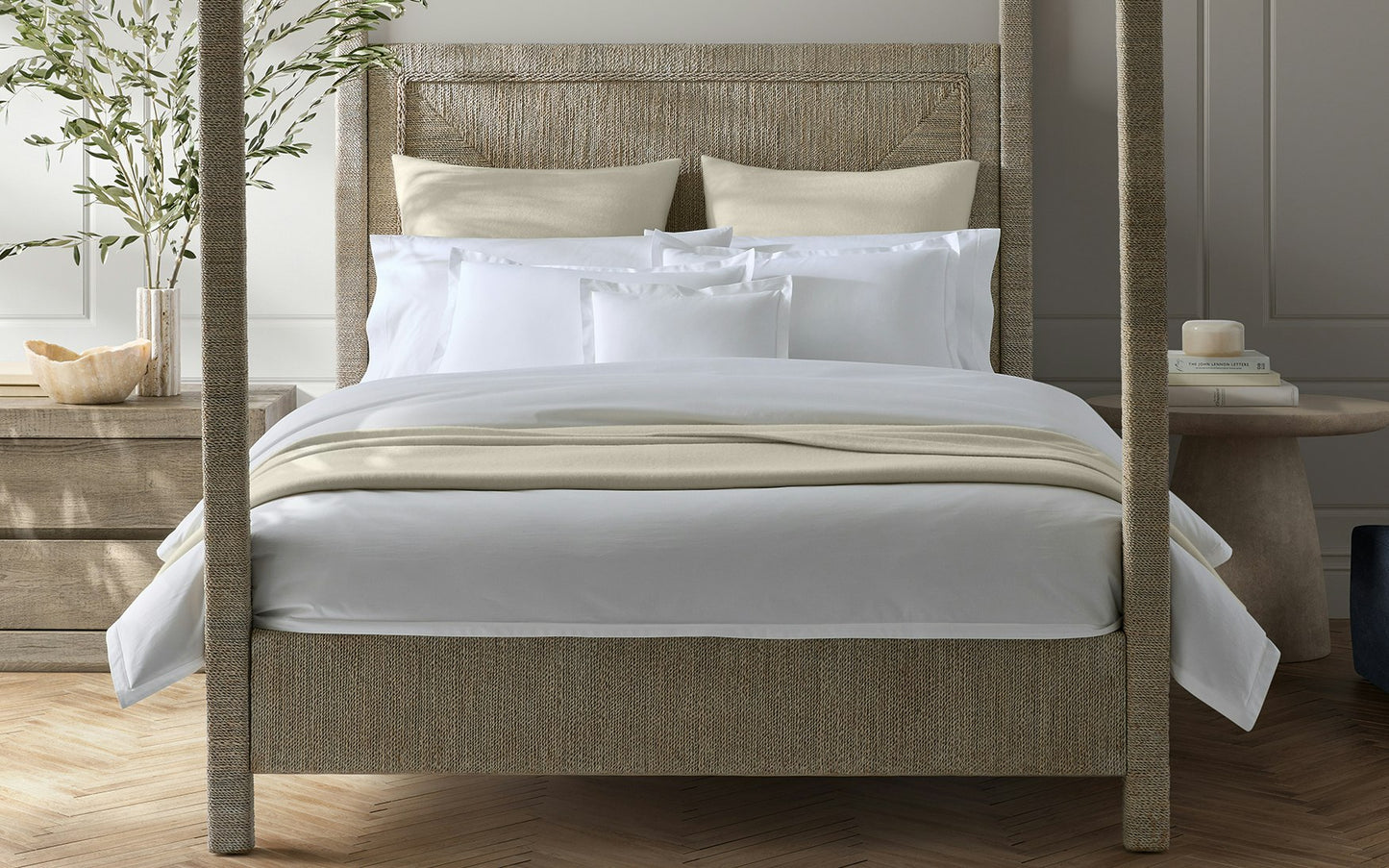 Luca Satin Stitch Pillowcase