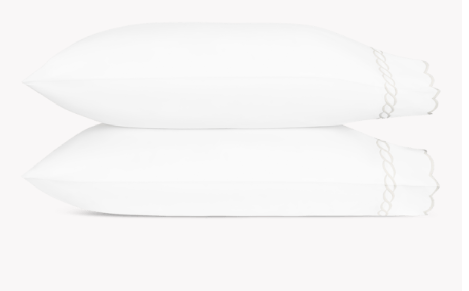 Matouk Classic Chain Pillowcases