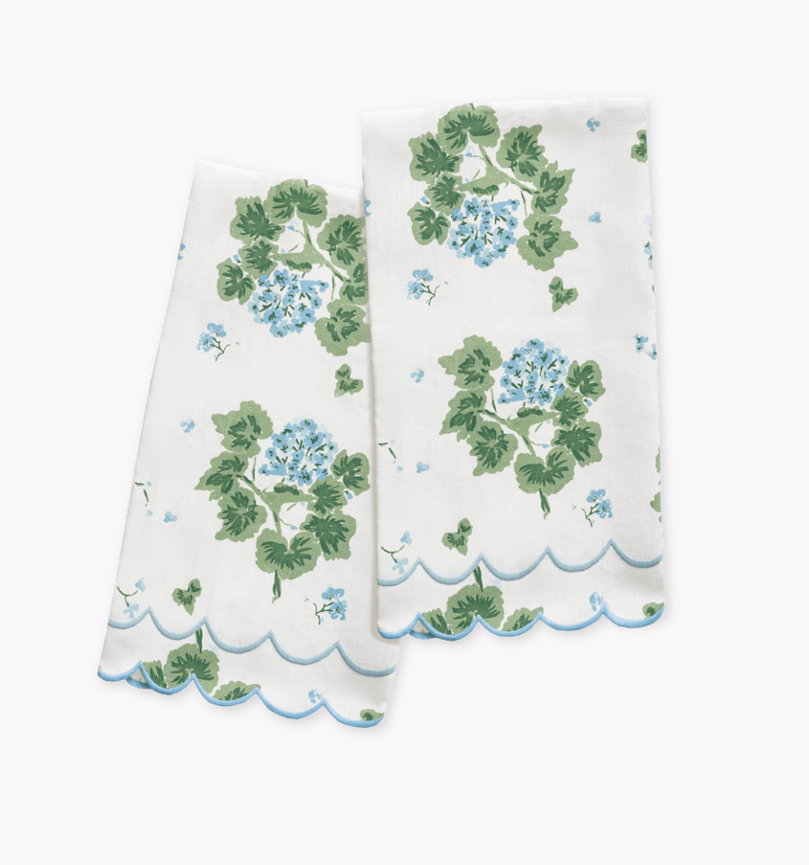 Geranium Guest Towels - Set of Two