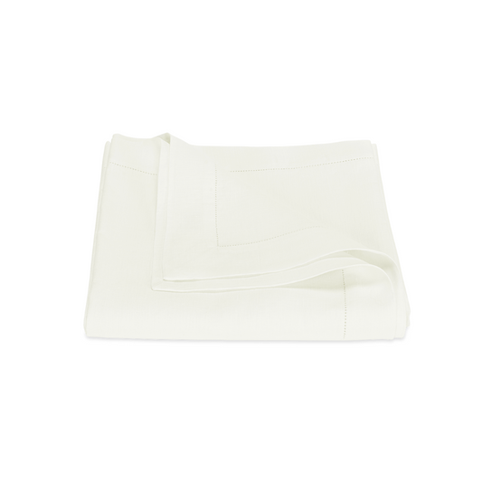 Valentina Tablecloth Ivory