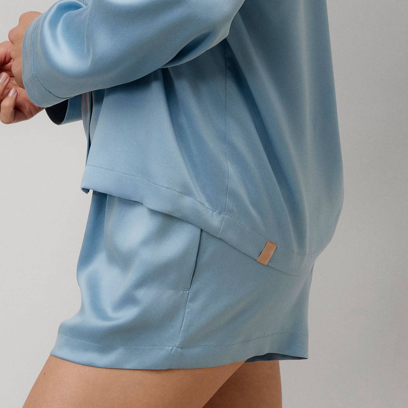 Washable Silk Button Up Long Sleeve: Arctic Sky / S