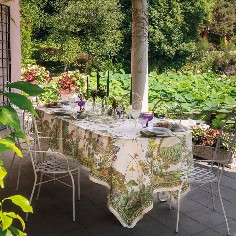 Tessitura Toscana Bunny Garden Tablecloth