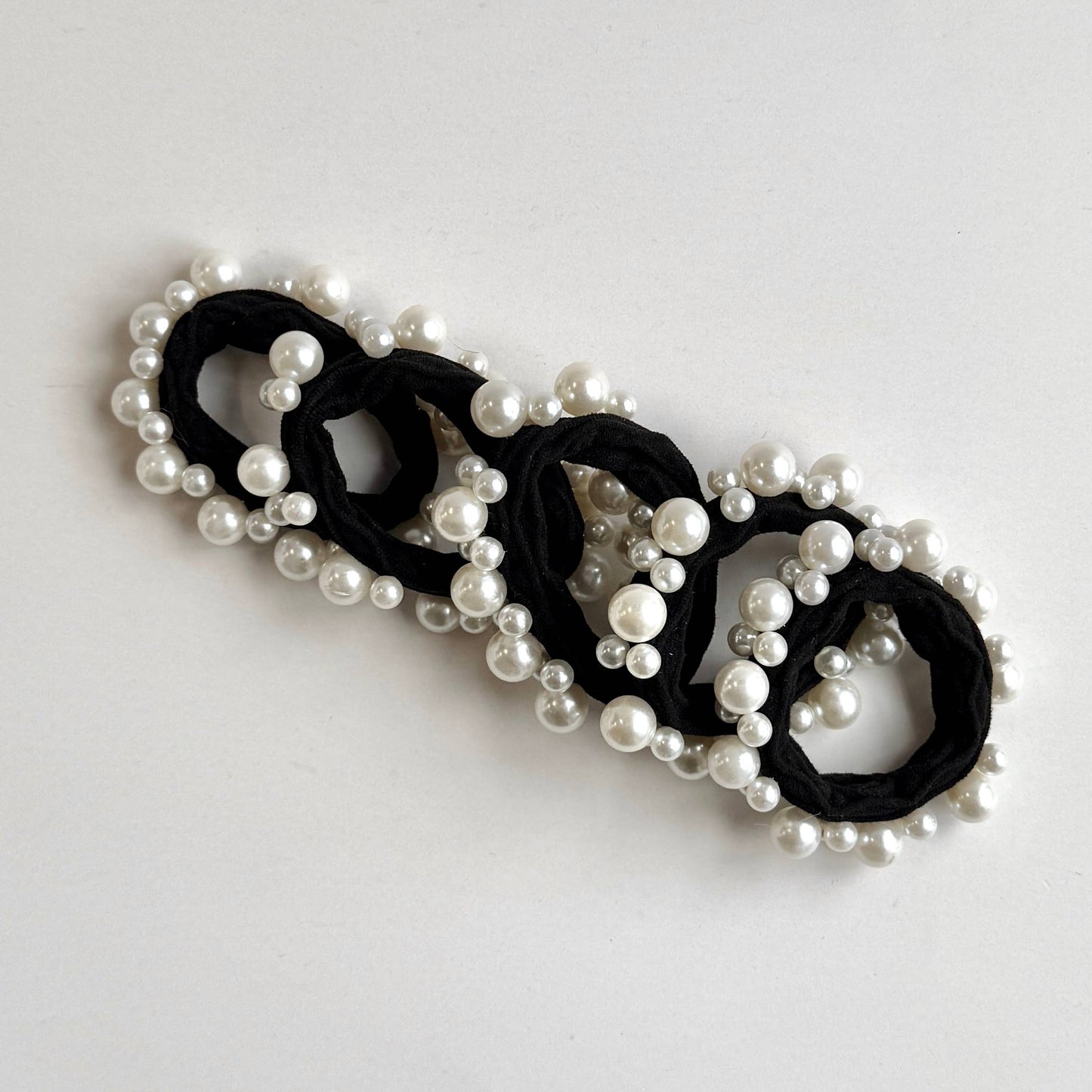 Neutral Textured Seamless Pearl Hair Ties (Set of 5)