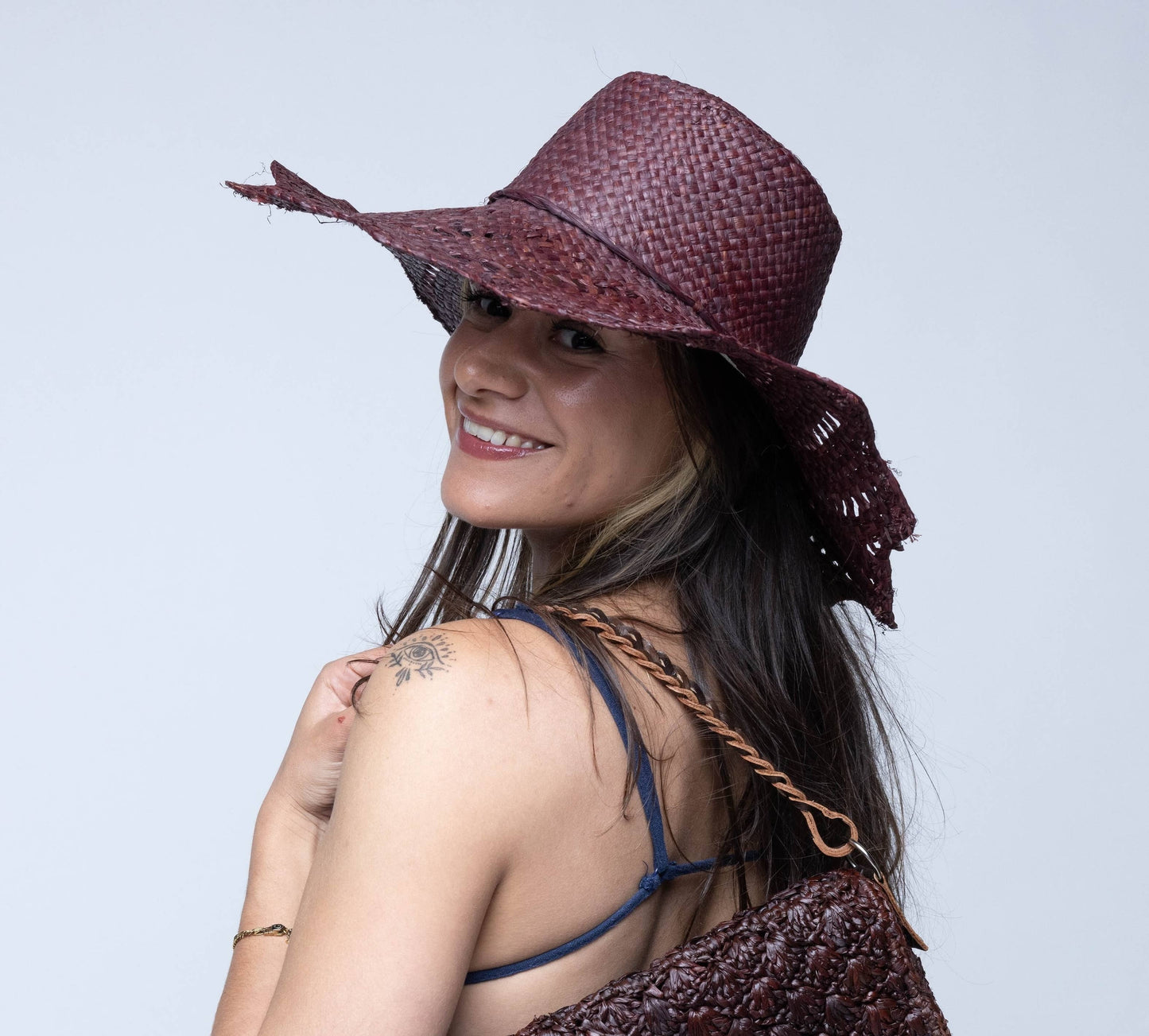 Sara 4.5" Brim Woven Raffia Straw Sun Hats with Zigzag Edge: Fuchsia