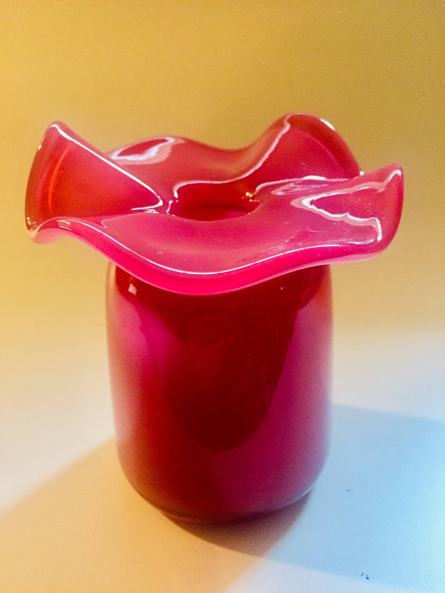 Ruffle Bud vase: Light Blue / Blown Glass / 5”x4”