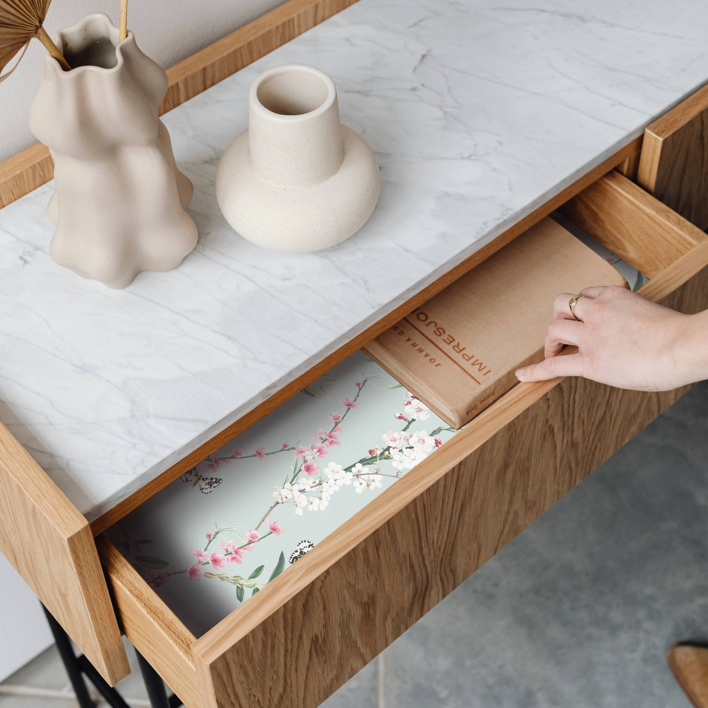 Scented Drawer Liners - Gardenia Blossoms (6 Sheets)