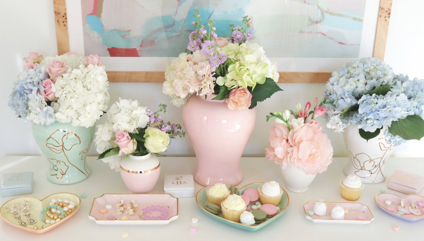 "Confetti Hearts" Tray: Pink / Small