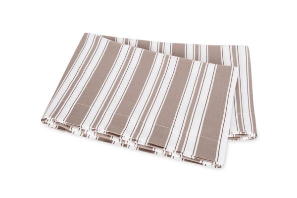 Matouk Elio Flat Sheet in Mocha