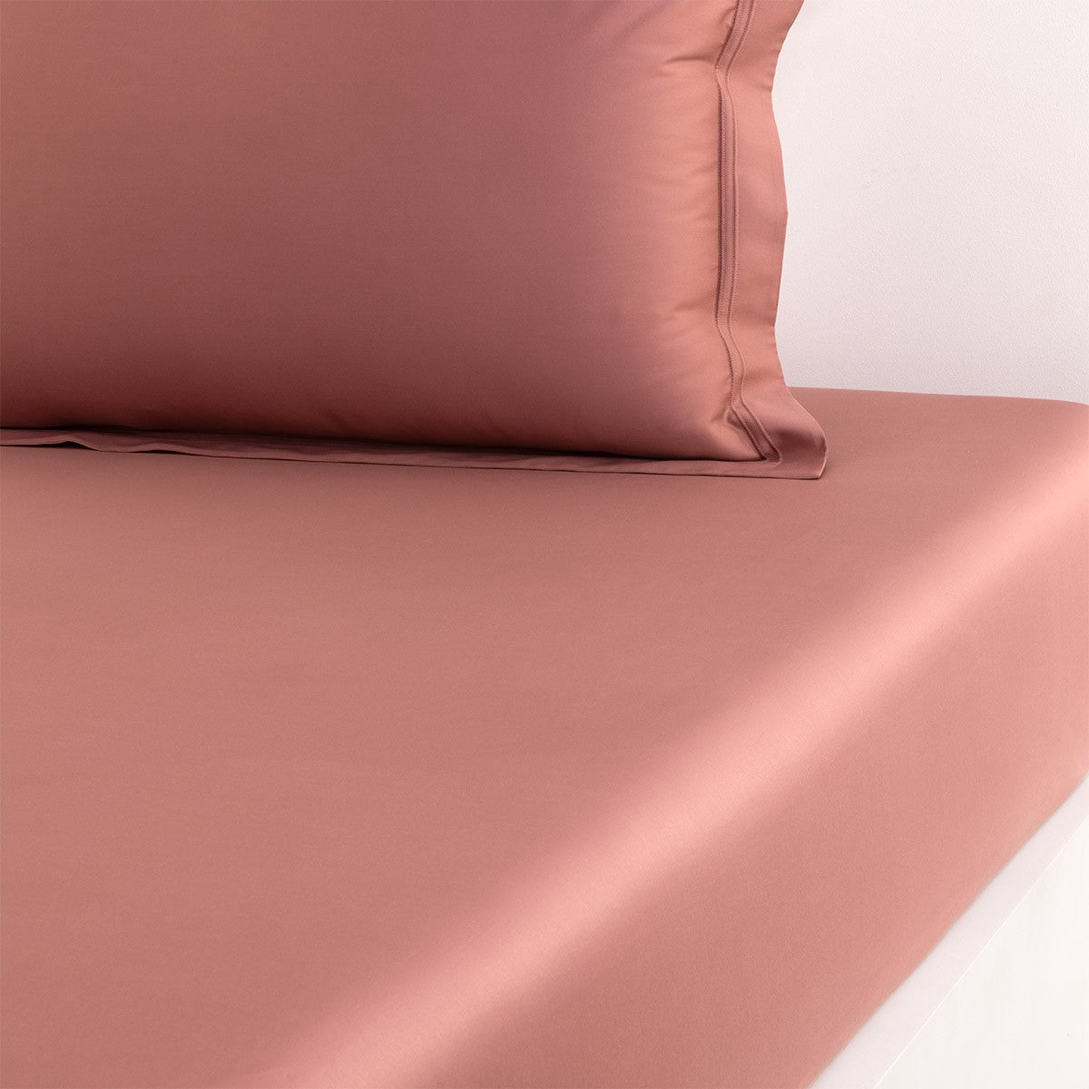 Yves Delorme Triomphe Fitted Sheet