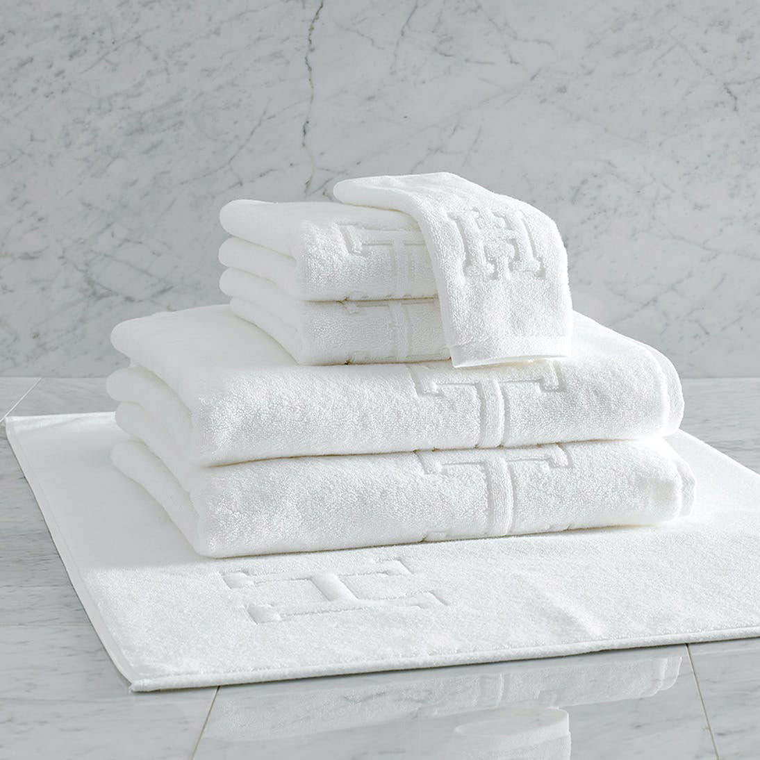 Auberge Towels